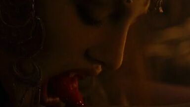 Monica Bellucci nude in Bram Stoker's Dracula