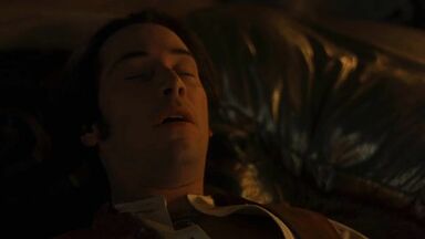 Monica Bellucci nude in Bram Stoker's Dracula