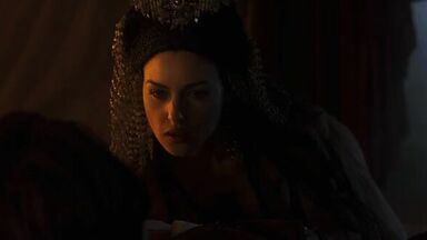 Monica Bellucci nude in Bram Stoker's Dracula