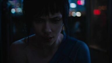 Scarlett Johansson sexy in Ghost in the Shell