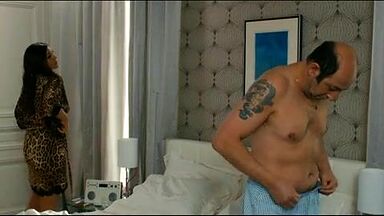 Monica Bellucci nude in Des gens qui s'embrassent (2013)