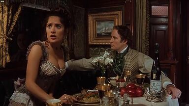 Salma Hayek showing ass crack