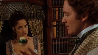 Salma Hayek showing ass crack