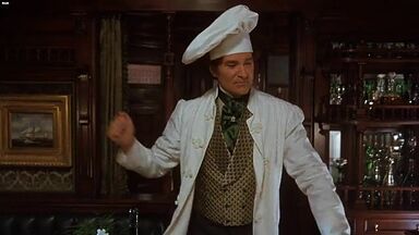 Salma Hayek showing ass crack