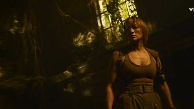 Jennifer Lopez sexy in The Mother