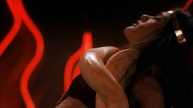 Salma Hayek sexy dance in From Dusk Till Dawn