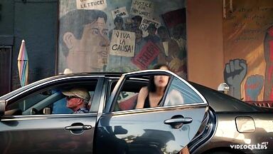 Mishel Prada sexy in Vida (2019)