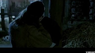 Scarlett Johansson sexy in Girl with a Pearl Earring (2003)