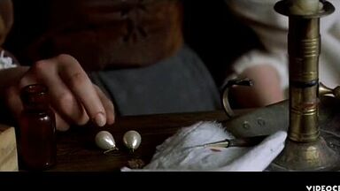 Scarlett Johansson sexy in Girl with a Pearl Earring (2003)