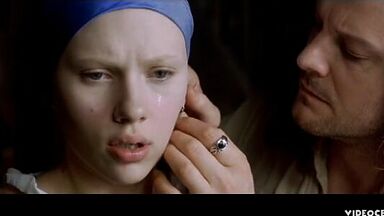 Scarlett Johansson sexy in Girl with a Pearl Earring (2003)
