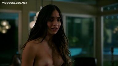 Melissa Barrera nude in Vida (2019)