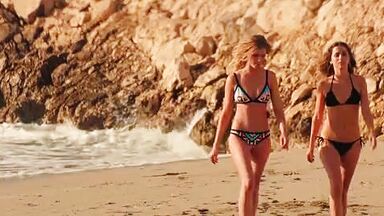 Overdrive (2017) best scenes