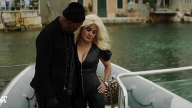 Salma Hayek sexy in The Hitman's Wife's Bodyguard (2021)