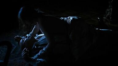 Monica Bellucci nude in Sanguepazzo