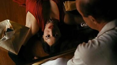 Monica Bellucci nude in Sanguepazzo