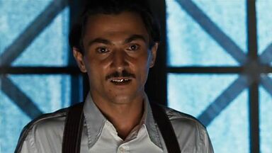 Monica Bellucci nude in Sanguepazzo