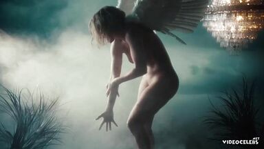 Jennifer Lopez sexy in In the Morning (2020)