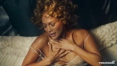 Jennifer Lopez sexy in In the Morning (2020)