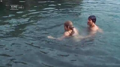 Jennifer Lopez sexy in Angel Eyes (2001)