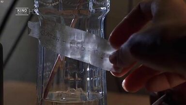 Jennifer Lopez sexy in Angel Eyes (2001)