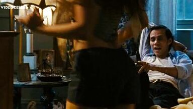 Jennifer Lopez sexy in El Cantante (2006)