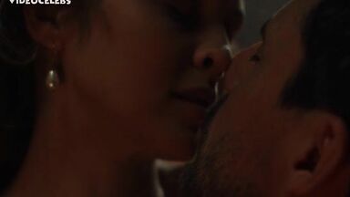 Teresa Palmer nude in A Discovery of Witches (2021)