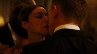 Hotest woman in the world