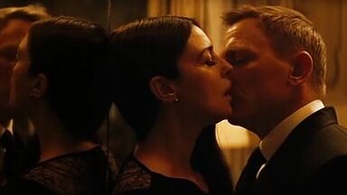 Hotest woman in the world