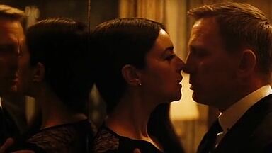 Hotest woman in the world