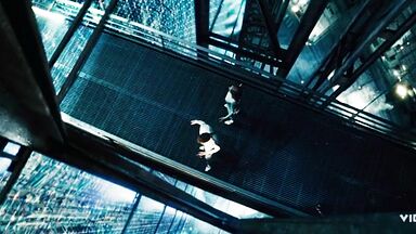 Scarlett Johansson sexy in The Island (2005)