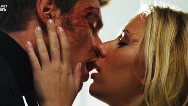 Scarlett Johansson sexy in The Island (2005)