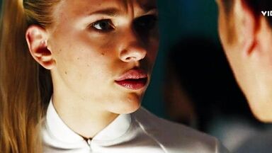 Scarlett Johansson sexy in The Island (2005)