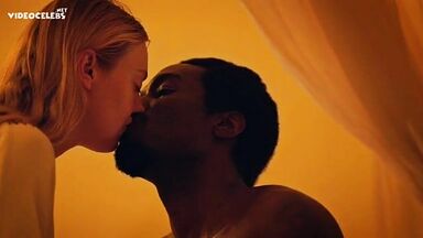 Hot kisses between a black guy and Dakota