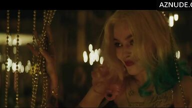 Margot in the arms of a black man