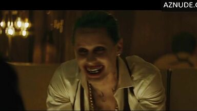 Margot in the arms of a black man