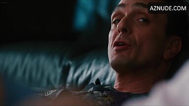 Love And Other Drugs best scens