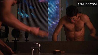 Love And Other Drugs best scens