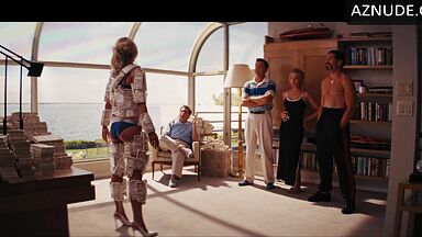 Margot make sex on a pile of money