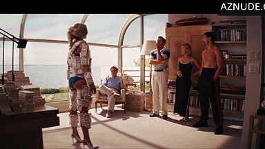 Margot make sex on a pile of money