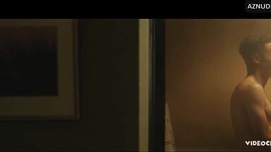 Margot has sex under the shower