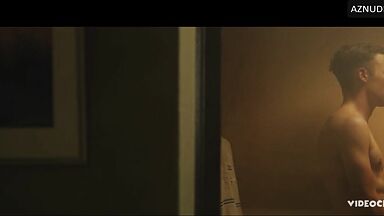 Margot has sex under the shower