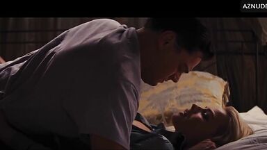 Margot fucked in bed with dirty talk