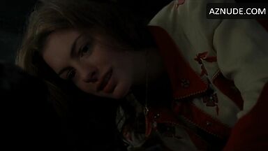 Backseat foreplay with Anne Hathaway