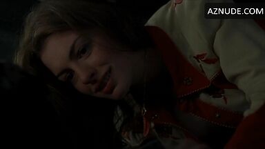 Backseat foreplay with Anne Hathaway