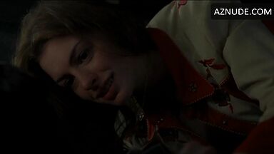 Backseat foreplay with Anne Hathaway