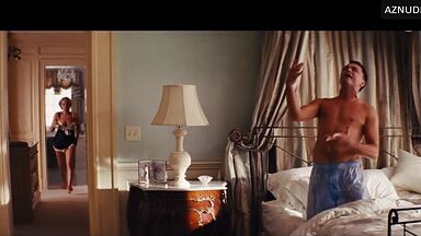 The wolf unleashes his cock in Margot Robbie