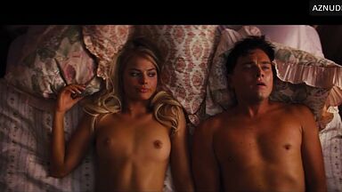 The wolf unleashes his cock in Margot Robbie