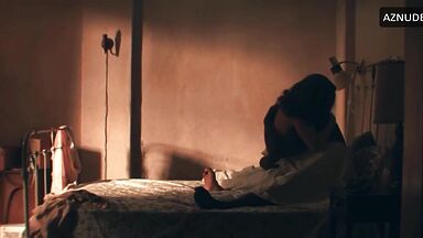 Natalie Portman rides a black cock