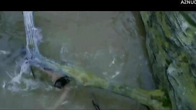 Tarzan can't resist without pussy