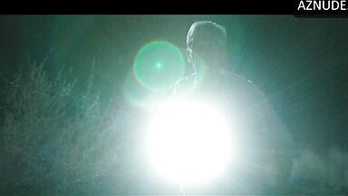 Margot Robbie caught swimming in the lake